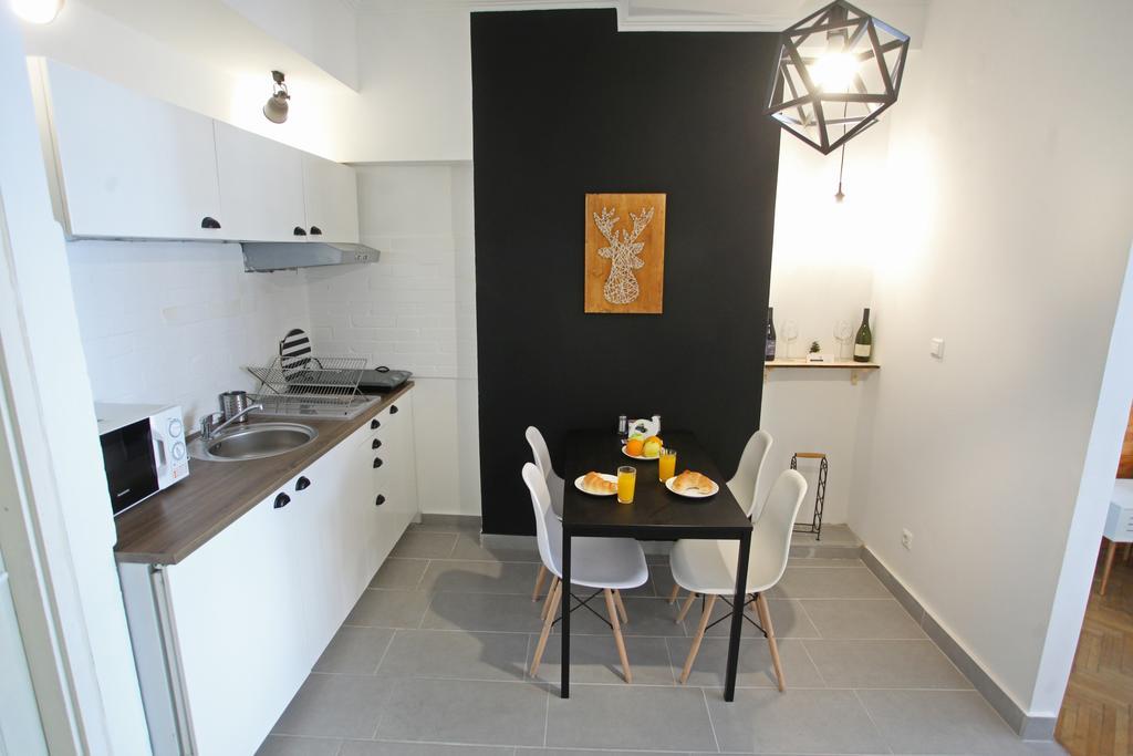 D.Five Inspire Apartment Будапеща Екстериор снимка