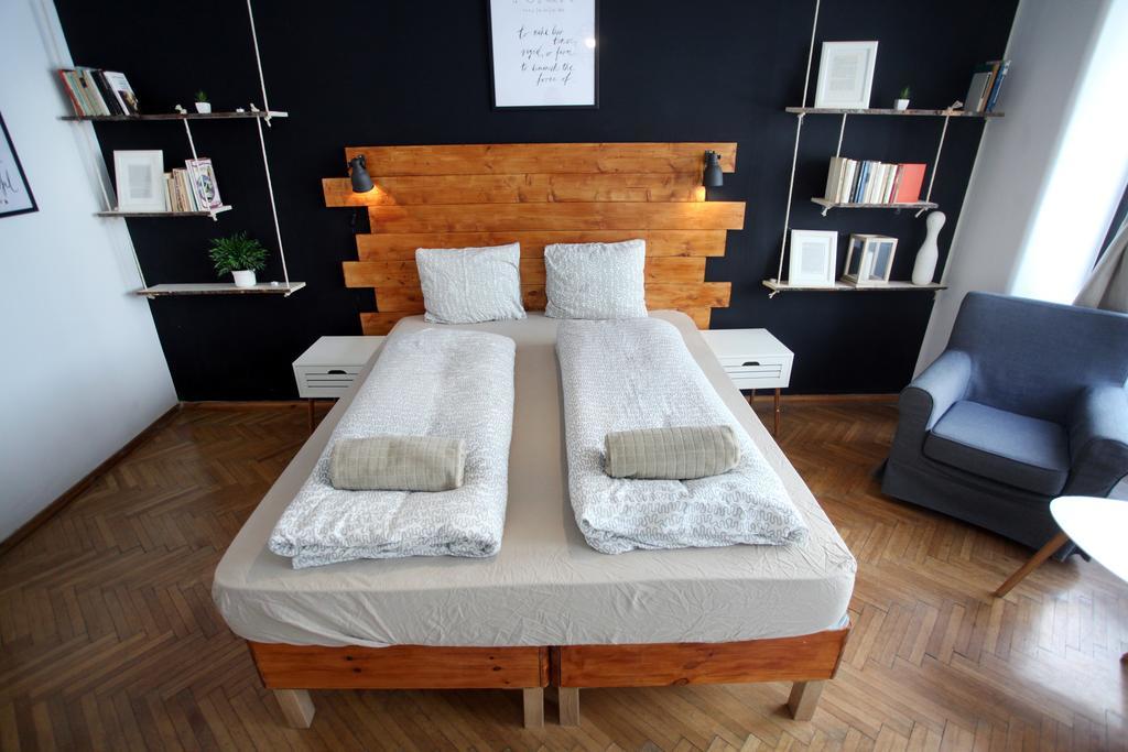 D.Five Inspire Apartment Будапеща Екстериор снимка